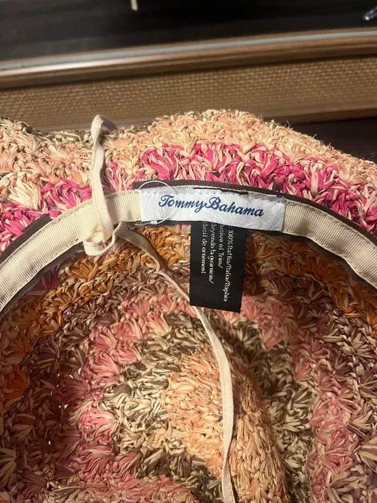Tommy Bahama Sun straw Hat - Picture 3 of 3